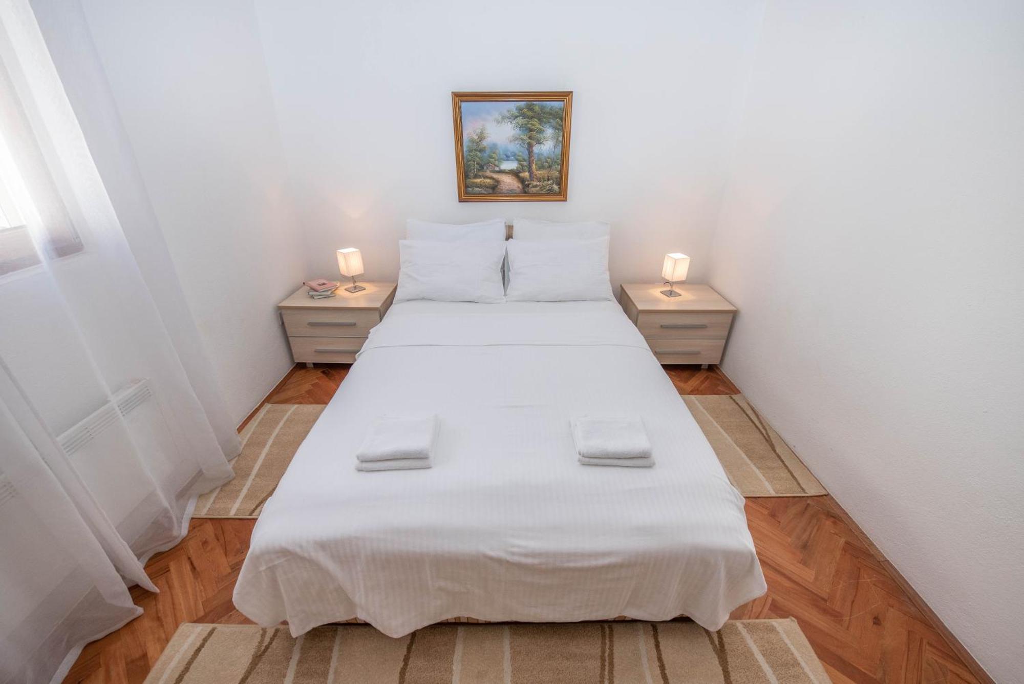 S&P City Center Apartments Котор Екстериор снимка