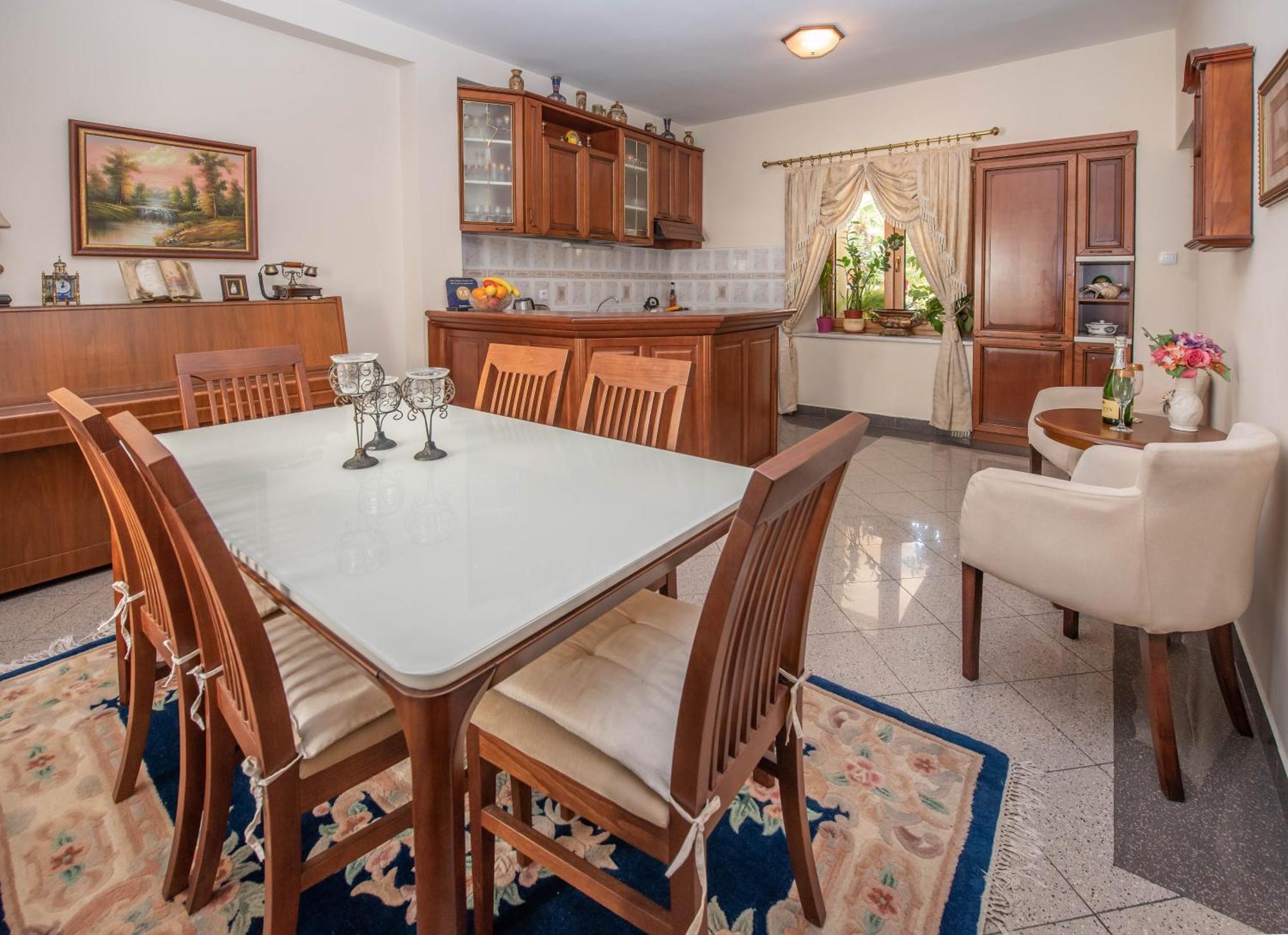 S&P City Center Apartments Котор Екстериор снимка