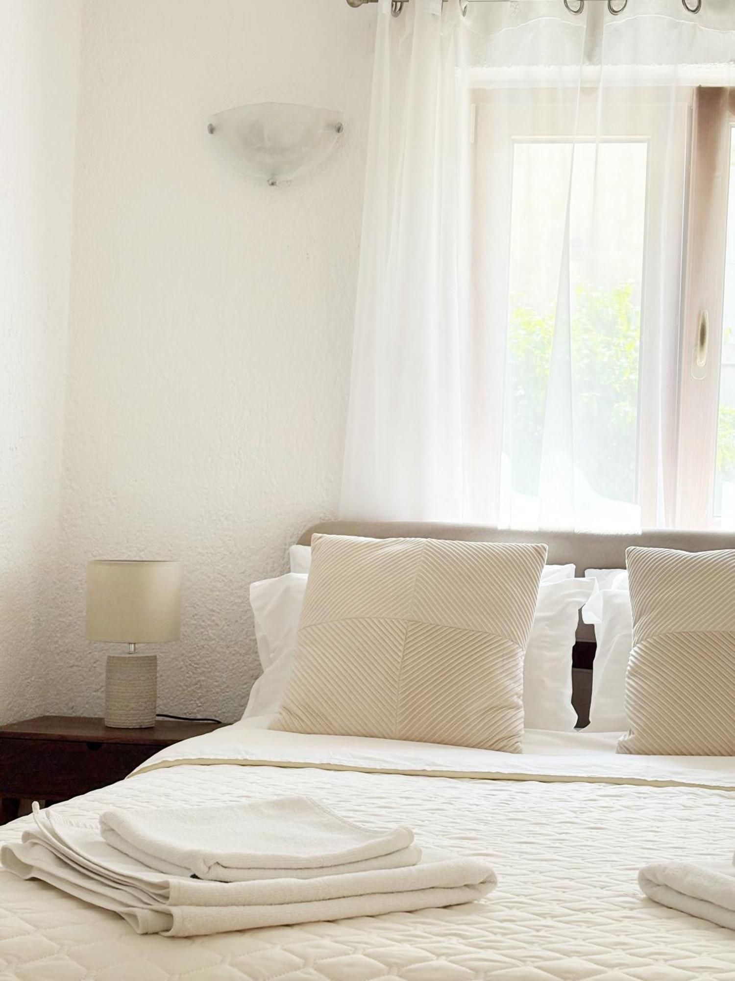 S&P City Center Apartments Котор Екстериор снимка