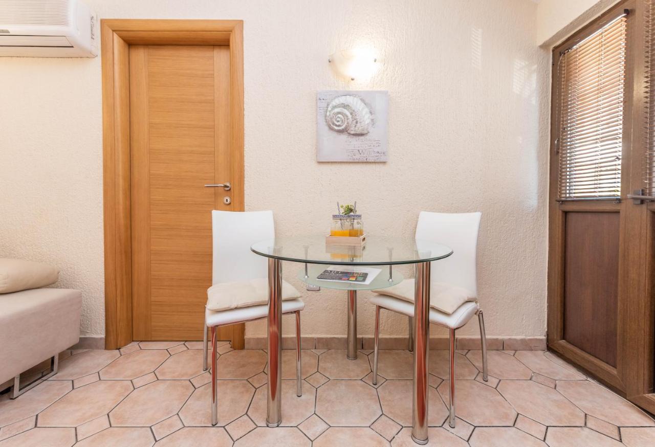 S&P City Center Apartments Котор Екстериор снимка