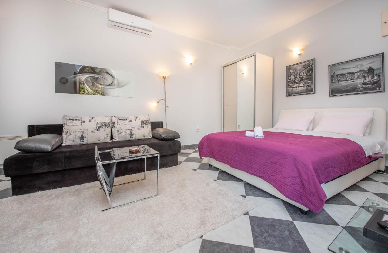 S&P City Center Apartments Котор Екстериор снимка